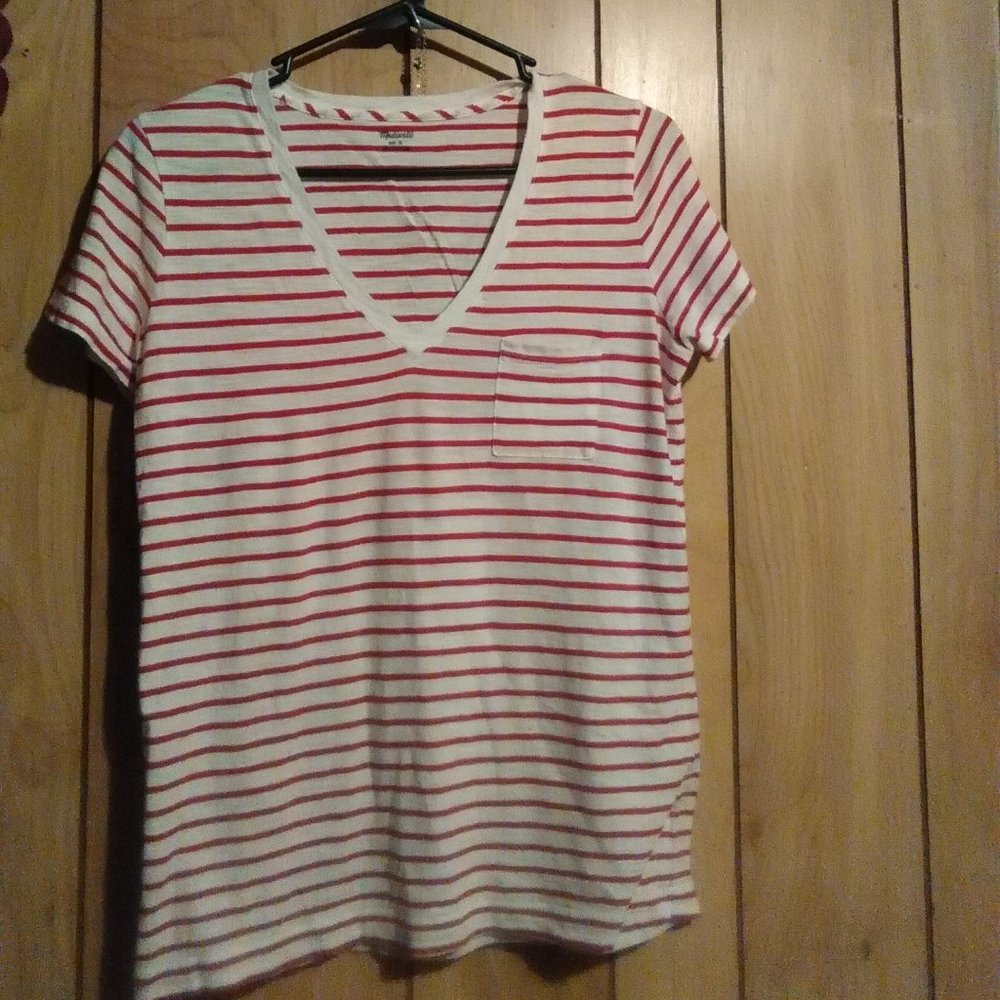 Red Whisper Cotton V-neck Pocket Tee